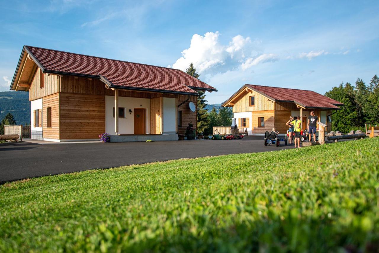 Chalets Und Apartments Hauserhof Nassfeld Schlanitzen Esterno foto